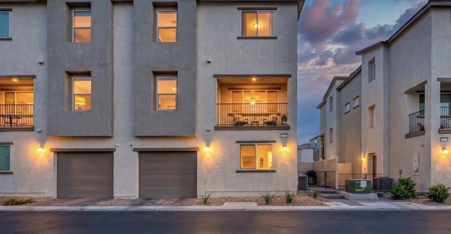7018 Spicy Merlot Street